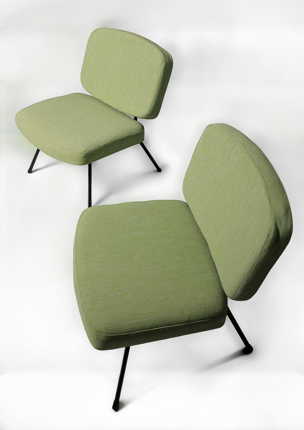 Paire de chauffeuses CM190 – Pierre Paulin pour Thonet – vers 1960